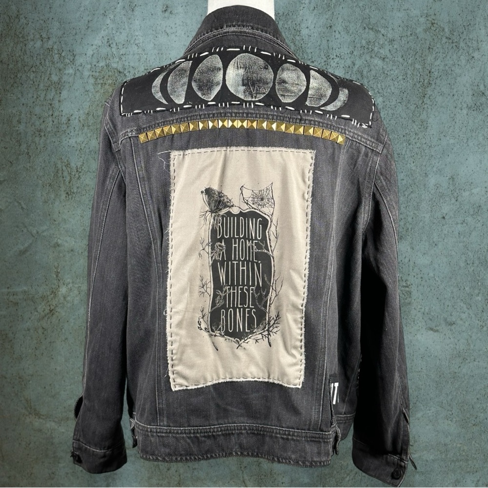 SOLD Punk rock custom denim patch pin black wash jacket self love rebel studs XL - Picture 2 of 13